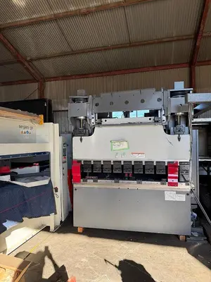 New 2024 Mitsubishi Diamond BB-6020 press brake 60 Ton 5.9" Stroke DAMAGED