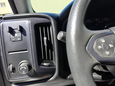 USED 2022 CHEVROLET SILVERADO 5500HD