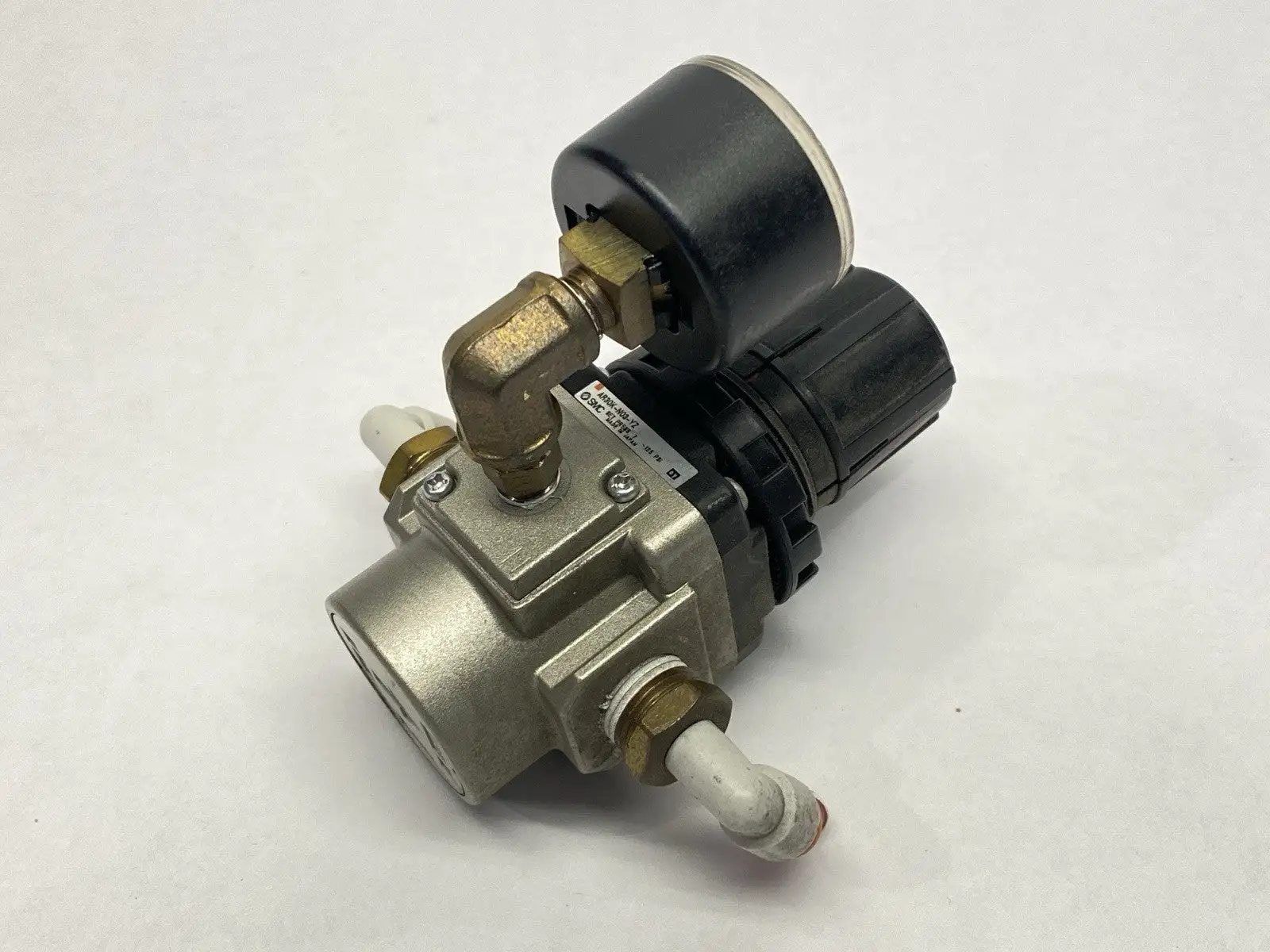 AR30K-N03-YZ | SMC  Pneumatic Regulator 3/8" NPT - Used
