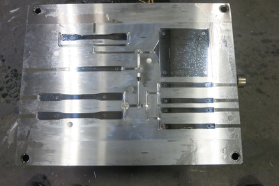 USED 2014 MASTER UNIT DIE PRODUCTS 9 CHIP SAMPLE MOLD DESIGN