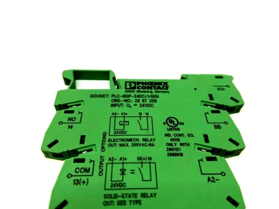 Used PHOENIX CONTACT SOCKET AND RELAY Relays & Switches | Maverick Industrial Sales #1102073