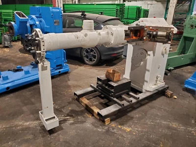 Troester 90mm Extruder