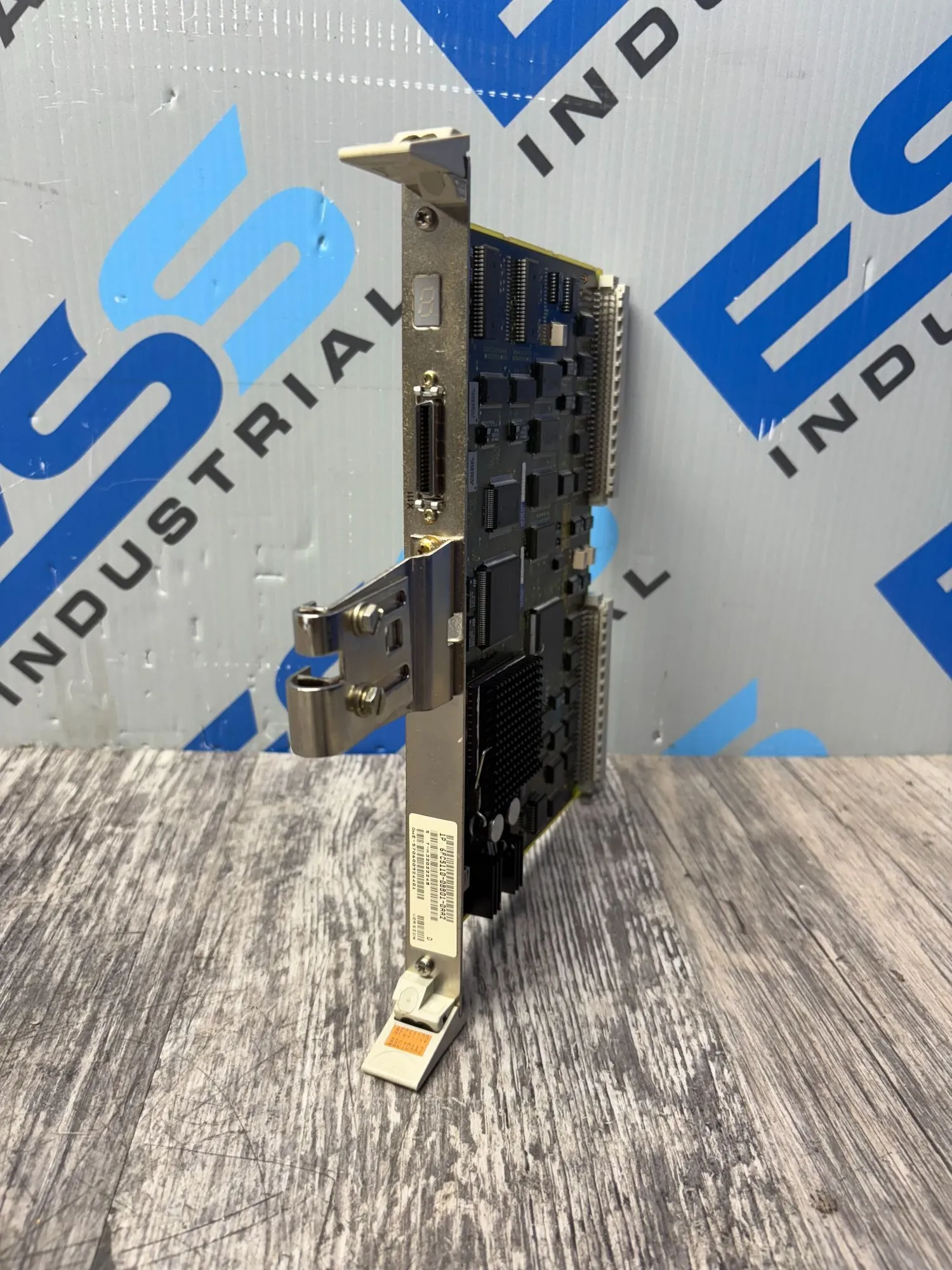USED Siemens 6FC5110-0BB01-0AA2 VER. D