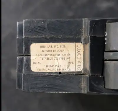 Used FEDERAL PACIFIC NC215 Switchgears British Columbia CA | Lenmark #241233