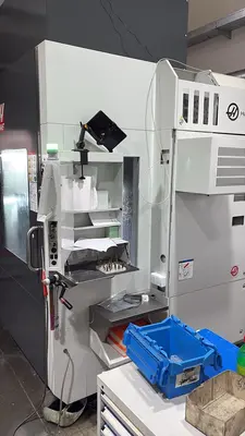 USED 2020 HAAS UMC 750