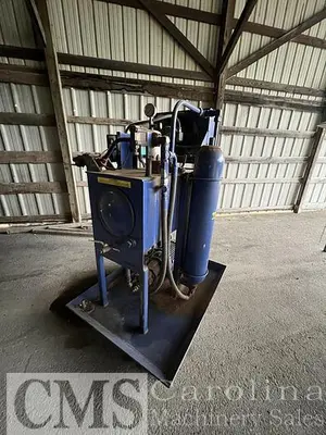 USED NEW VENTURE MFG GANG RIP SAW WITH MOVING BLADES