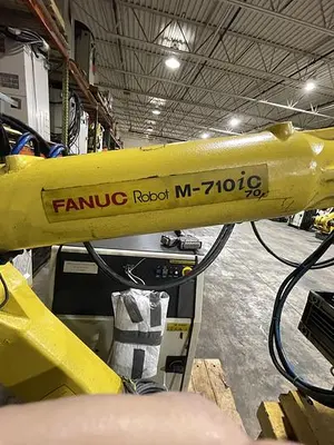 Used 2013 FANUC FANUC M-710IC70 Robots Michigan US | Aucto #1333515