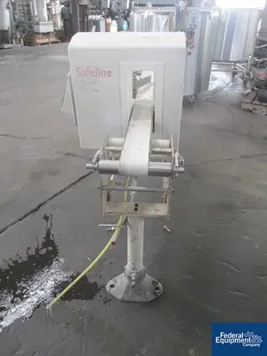 USED Safeline Safeline Metal Detector