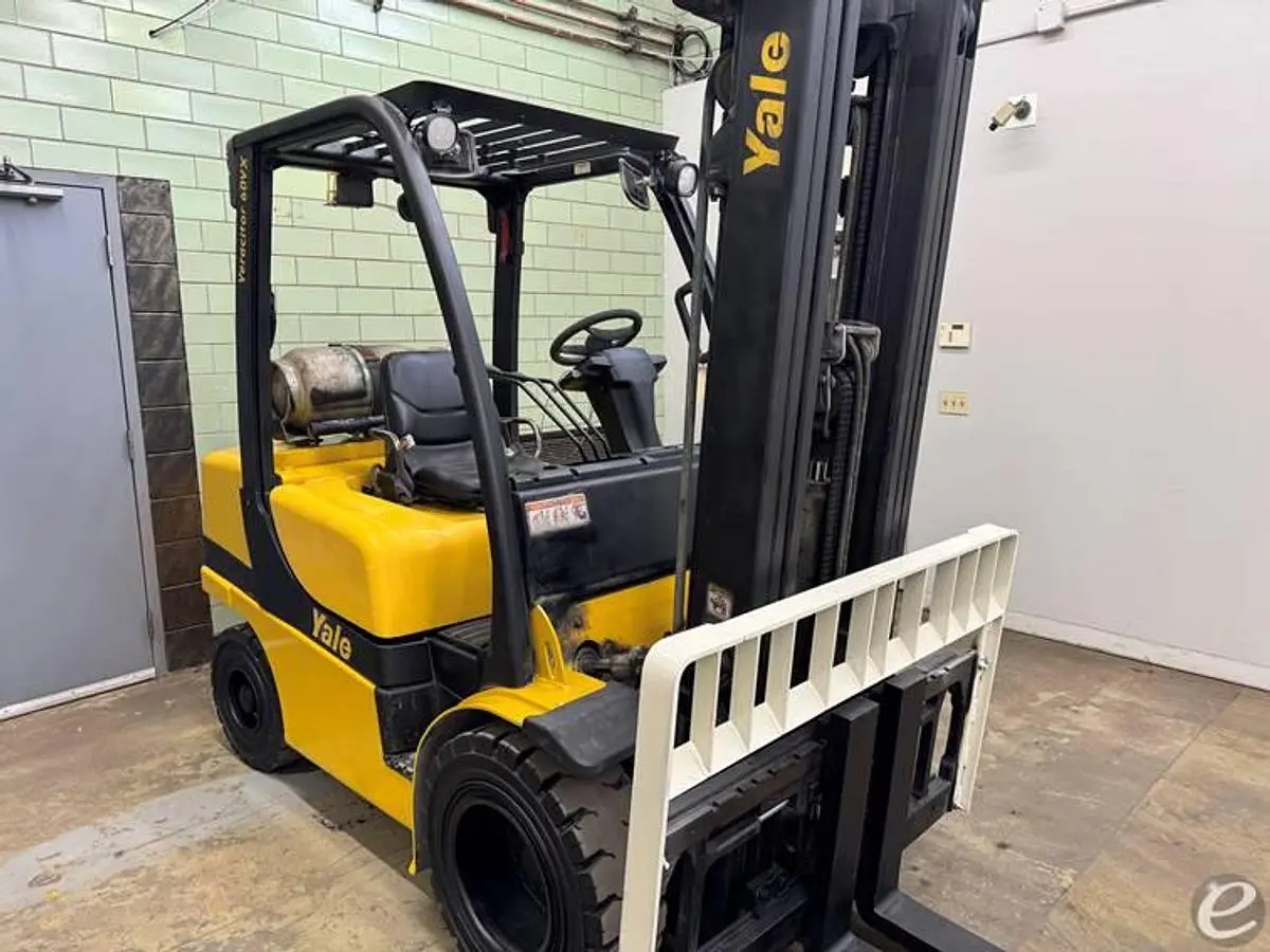 USED 2015 YALE GLP060VX