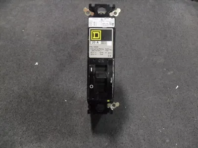 Square D FAL12020 Molded Case Circuit Breaker 120VAC Used