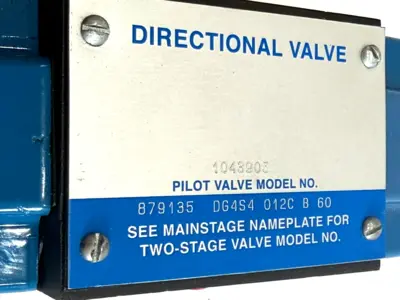 NEW VICKERS DG4S4-012C-B-60 DIRECTIONAL VALVE 879135 DG4S4012CB60