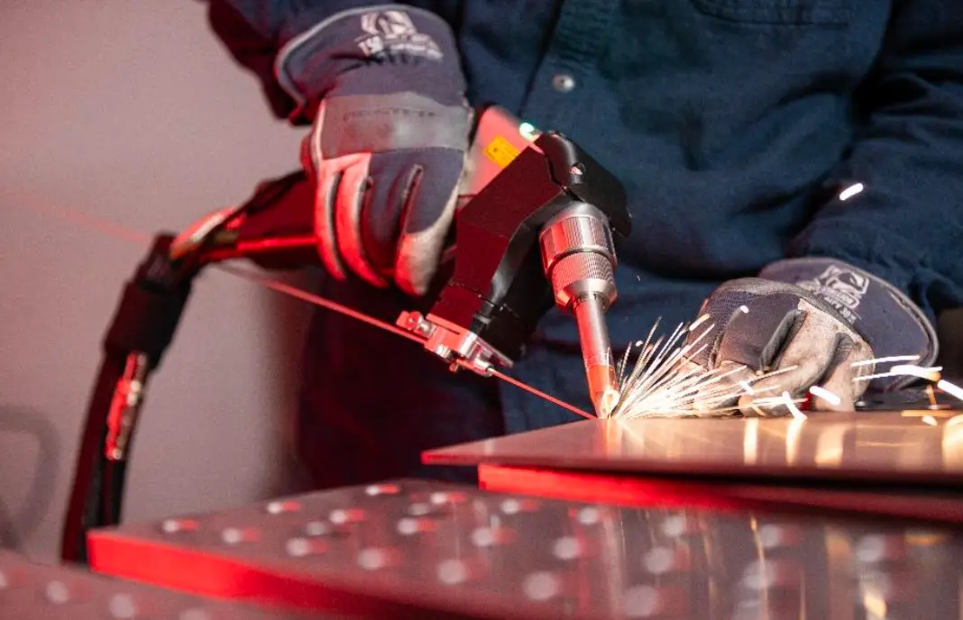 NEW Cascade Innotech LASER TUG - TIG Rod Feeder