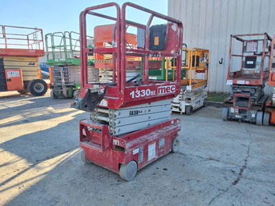 Used 2018 MEC 1330SE Scissor Lifters North Carolina US | Stack Equipment #1498166