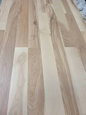 412 SF of Quickstep Laminate Flooring - Vanilla Swirl Maple -  LMA