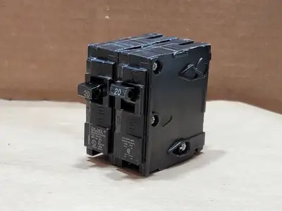 USED SIEMENS Q220