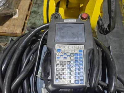 USED 2014 FANUC R-2000IB/210F + R30IB
