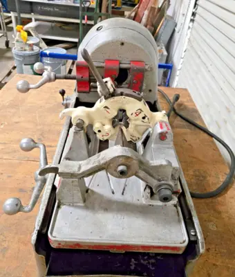 Collins Model C Pipe Threader
