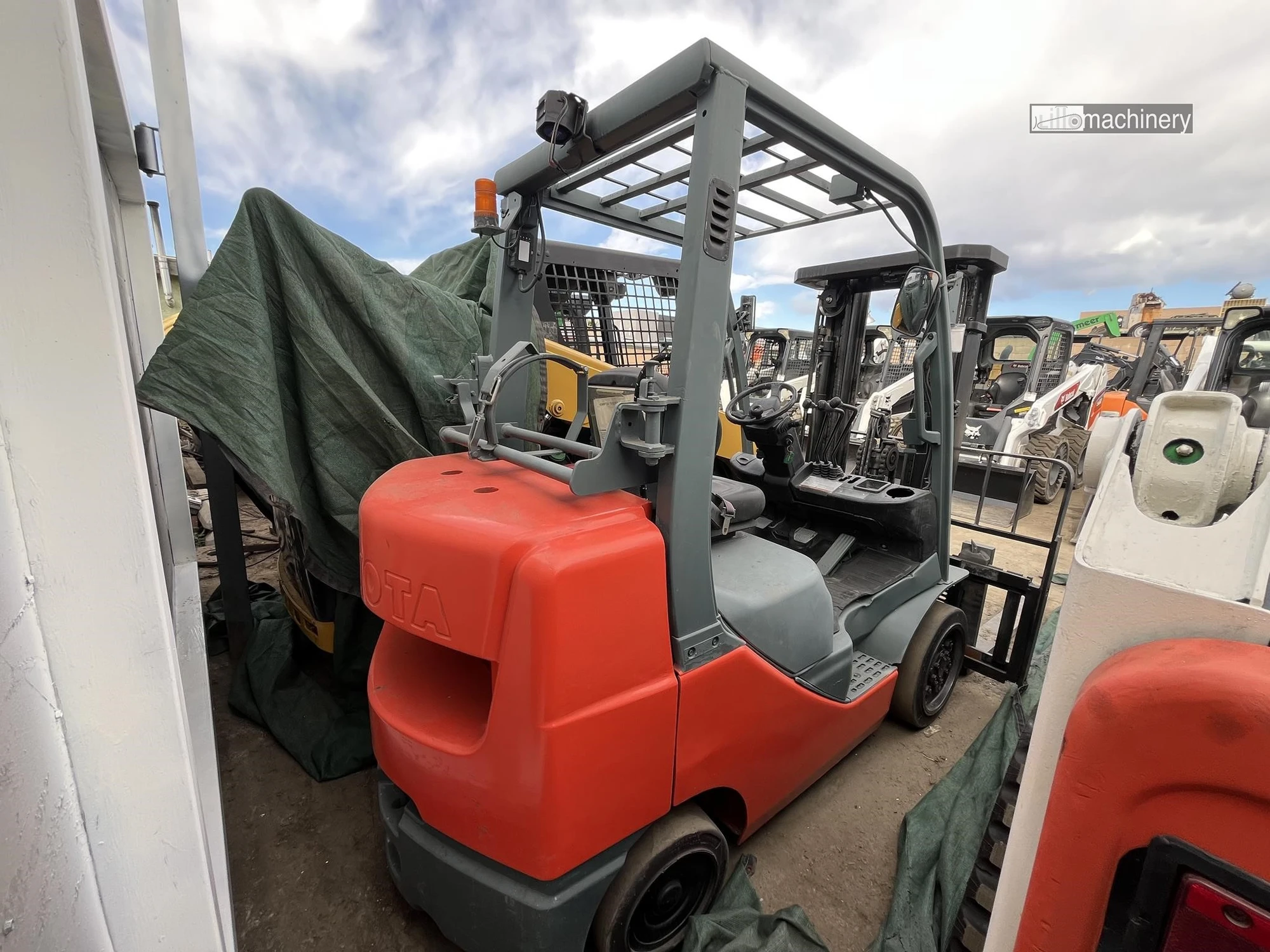 Used 2016 TOYOTA 8FGCU30 Misc Forklifts California US | Lillo Machinery #1399256