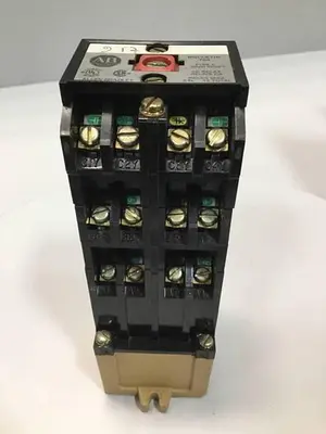 USED ALLEN BRADLEY 700-P1000A1 SER B