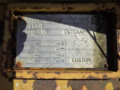 USED 2012 CATERPILLAR 307