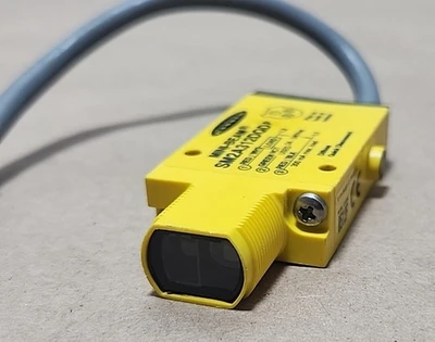 Used Banner SM2A312DQD Sensors Indiana US | J&J Industrial Supply #513623