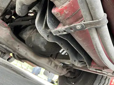 USED 2011 AUTOCAR XPEDITOR