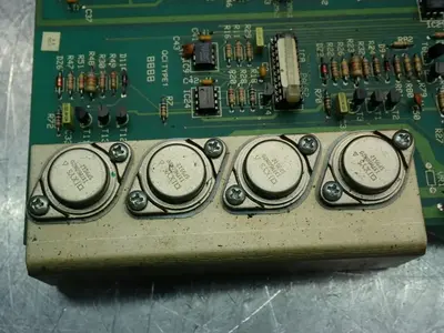USED HAAS AUTOMATION 323051E