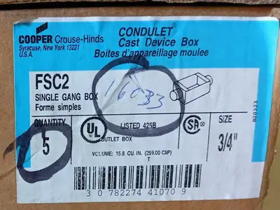 NEW CROUSE-HINDS FSC2
