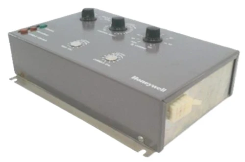 Honeywell W901A1026 Chiller Capacity Module [New]