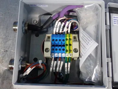 New | in-Stock ELECTROMATIC PRODUCTS INC EMBM3ET200XRFKJB Connector Accessories Ohio US | HGR 24 #1150642