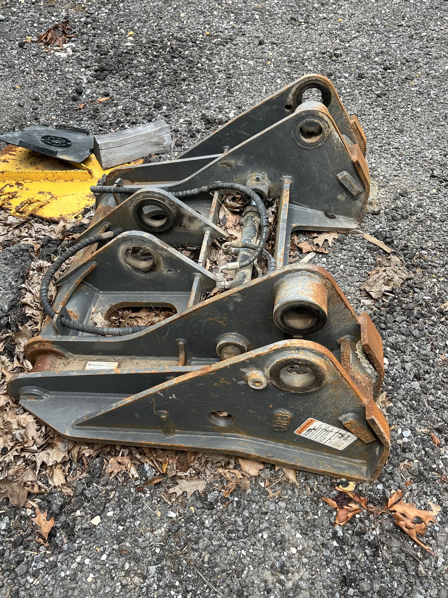 Used JRB Quick Coupler Misc Construction Attachements Maryland US | Zadoon Equipment #1480903