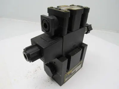 Parker Complete Mod D31VW20D4NYCF Pilot Valve Mod D1VW20DNYCF Hydraulic Valve