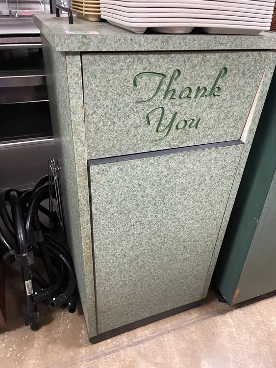 Used Falcon Restaurant Supply Used 22.75" x 22.75" Green Marbled Laminate Trash Can Receptacle. Restaurant Front of House Furnishings Illinois US | Falcon Restaurant Supply #1375855