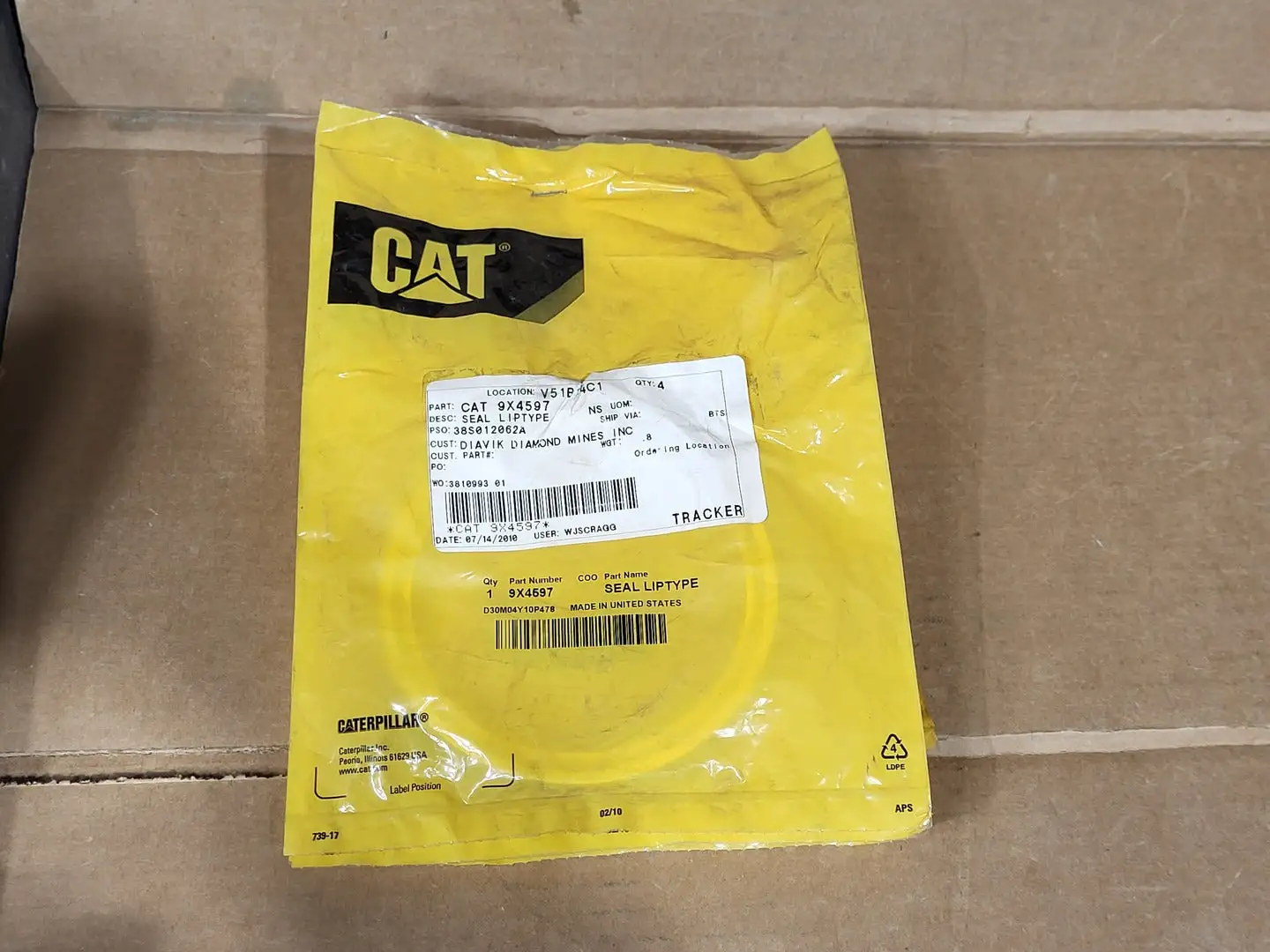 NEW CATERPILLAR 9X-4597