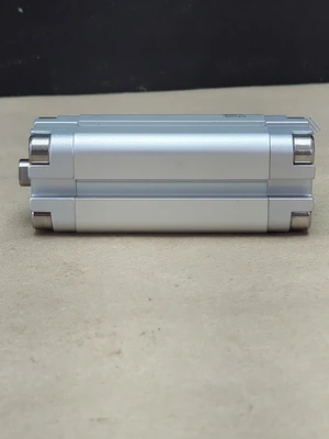 NEW Festo ADVU-16-40-P-A