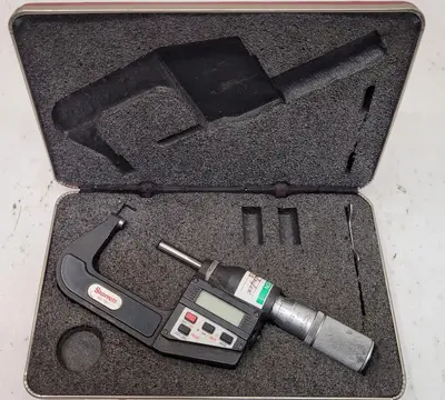 Used STARRETT NO 733 ELECTRONIC MICROMETER Misc Industrial Equipment Kentucky US | Aucto #686605