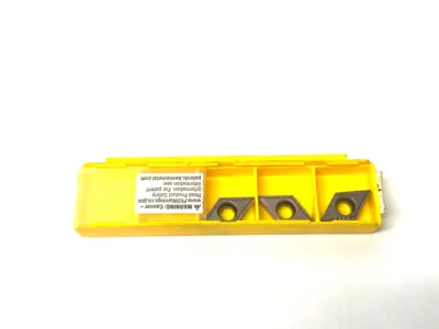 USED KENNAMETAL SCREW-ON INSERT DCMT-UF DCMT11T304UF