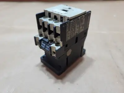 Used KLOCKNER-MOELLER DILR40 Misc Electrical & Power Parts British Columbia CA | Lenmark #1438979