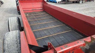USED NEW HOLLAND 185