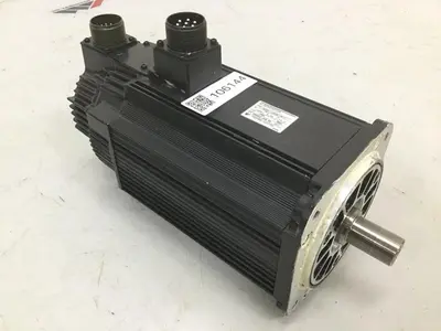 USED YASKAWA SGMG-13AWA-YR11