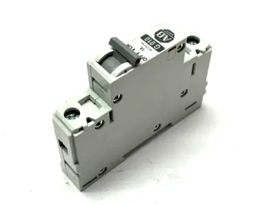 Manual Motor Controller | Allen Bradley 1492-CB1G010  LOT OF 2 - Used