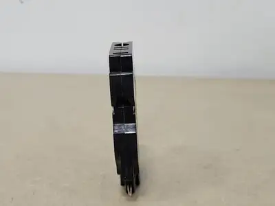 15 Amp, 1 Pole, 120/240 volts Circuit Breaker