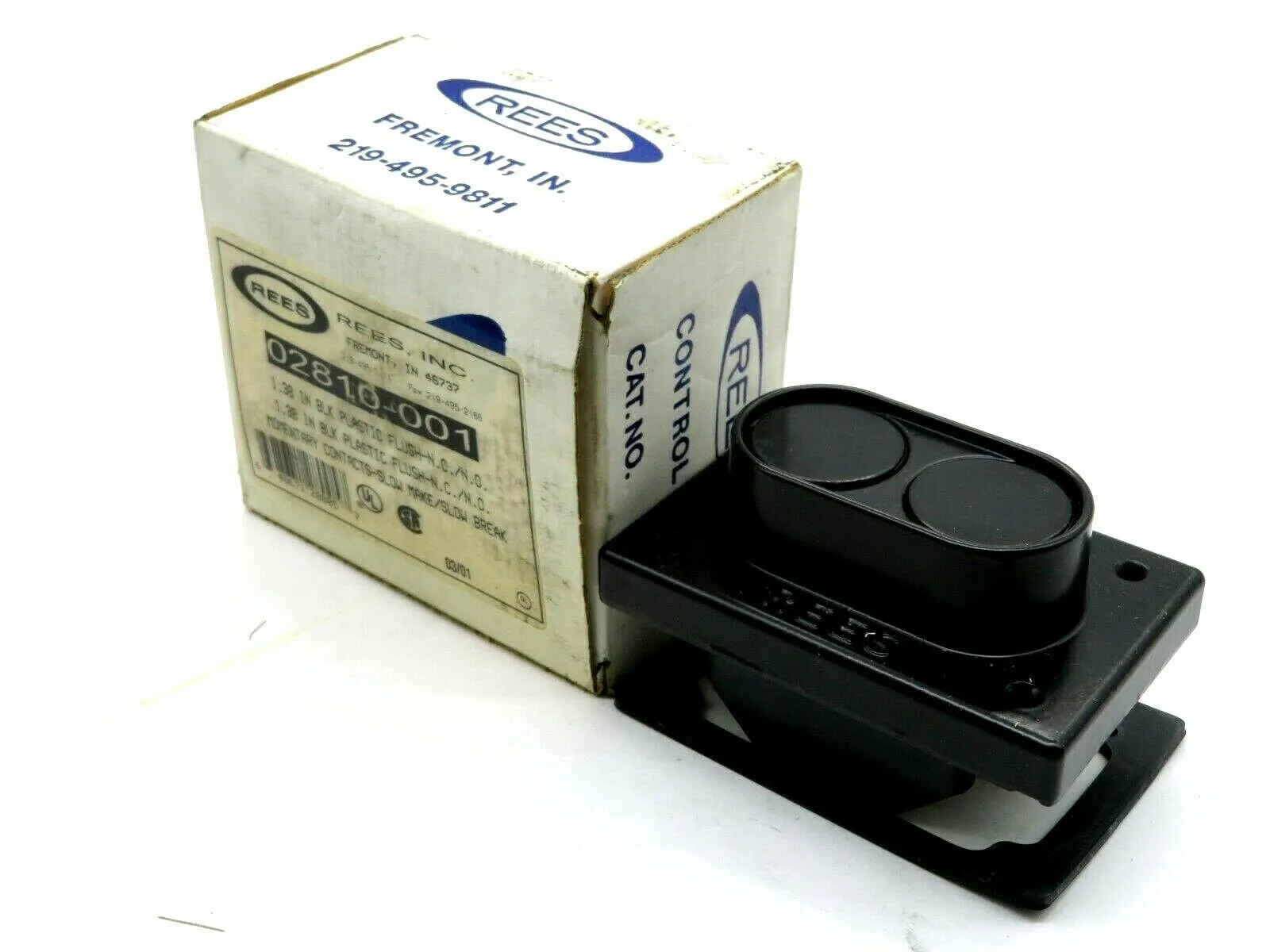 NEW REES 02810001 1 3/8 PLASTIC FLUSH BLK-BLK
