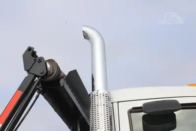 New | in-Stock 2027 PETERBILT 548 Rolloff Trucks Texas US | Roll Off Truck World #1492000