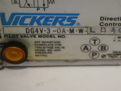 NEW VICKERS DG4V-3-0A-M-W-LB40 VALVE DG4V30AMWLB40