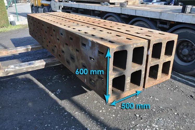 Used CLAMPING BLOC 4500 X 600 X 500 MM Angle Plates BE | Apt International N.V #366291