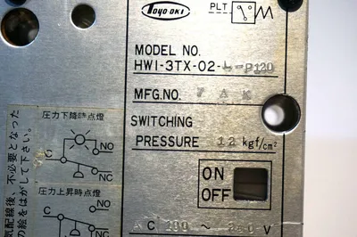USED TOYOOKI HWI-3TX-02-L-P120 PRESSURE SWITCH HWI3TX02LP120
