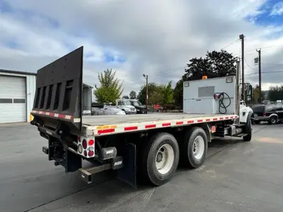 Used 2009 INTERNATIONAL 7500 Bucket (boom) trucks Washington US | Puget Sound Truck Sales #1541005