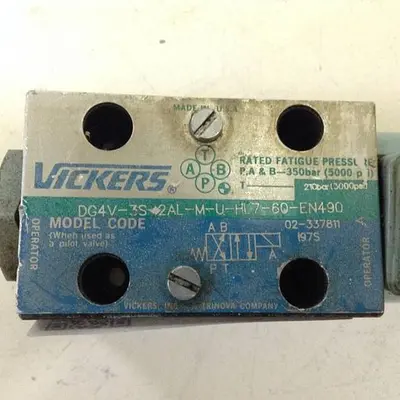 USED VICKERS DG4V-3S-2AL-M-U-HL7-60-EN490