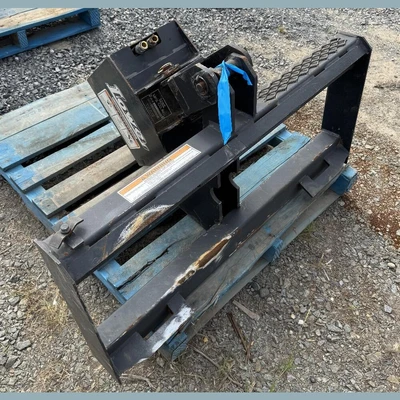 USED LOWE 750 CLH
